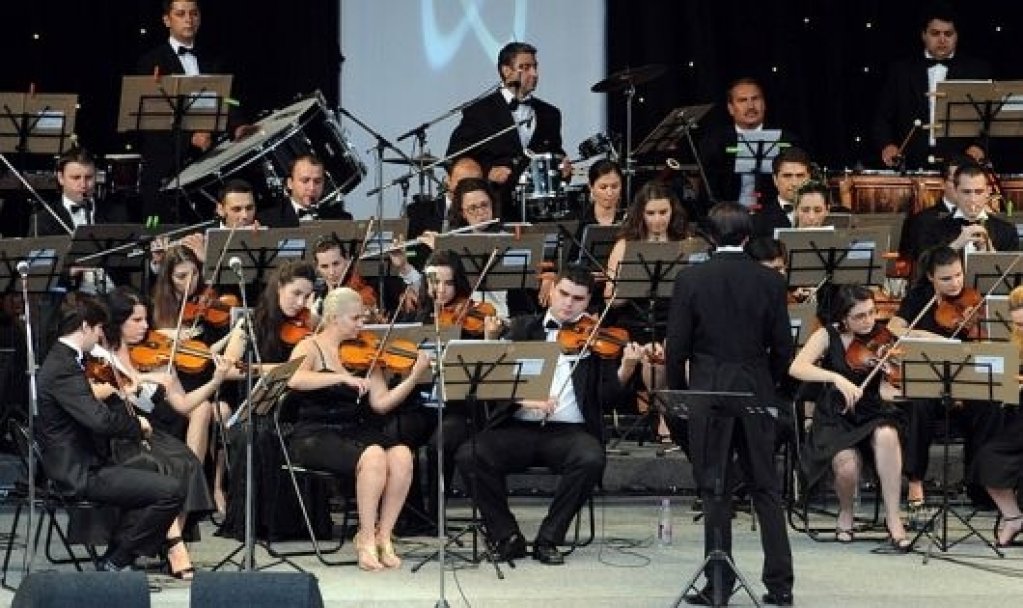 Program Hollywood Music in Bucharest