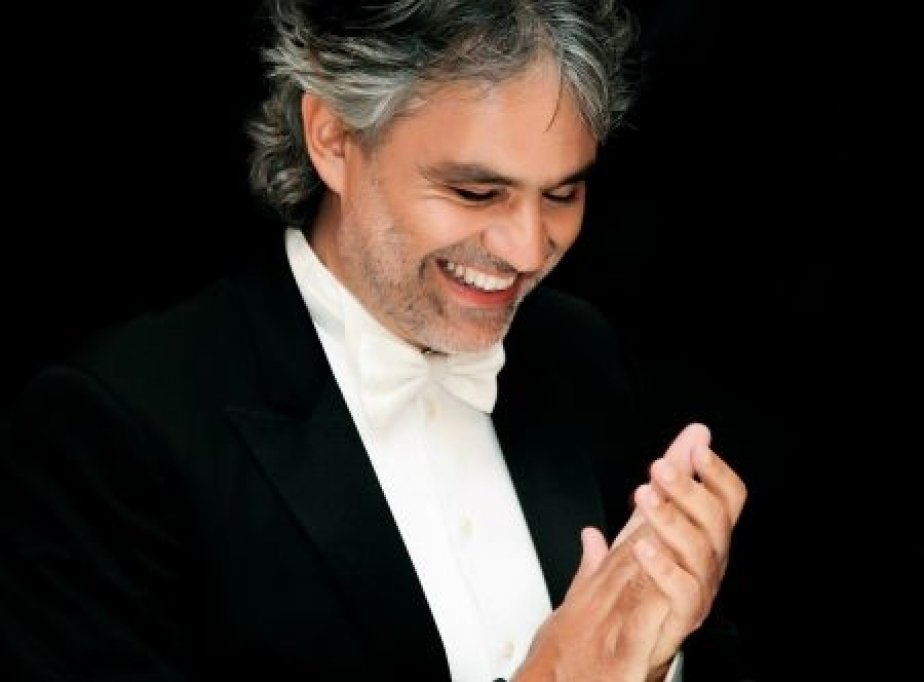 Andrea Bocelli in premiera in Romania