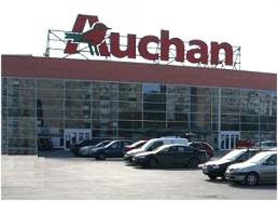 Auchan Titan