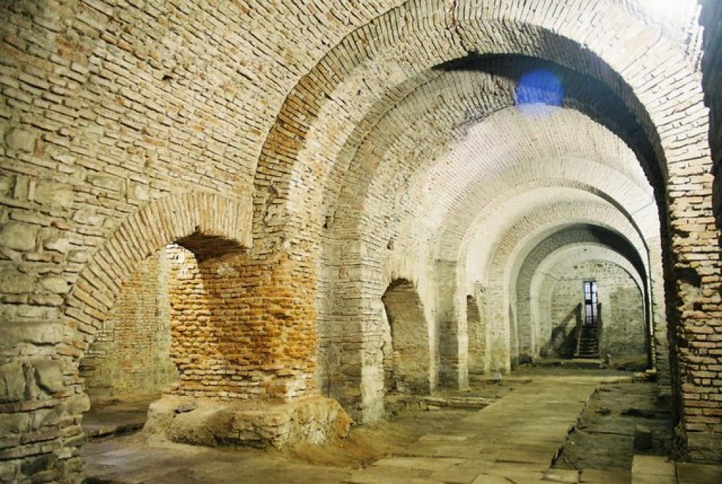 Curtea Veche - Palatul Voievodal