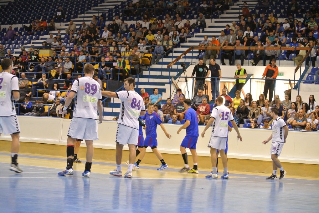 CH Politehnica Timisoara 31-29 CSM Bucuresti