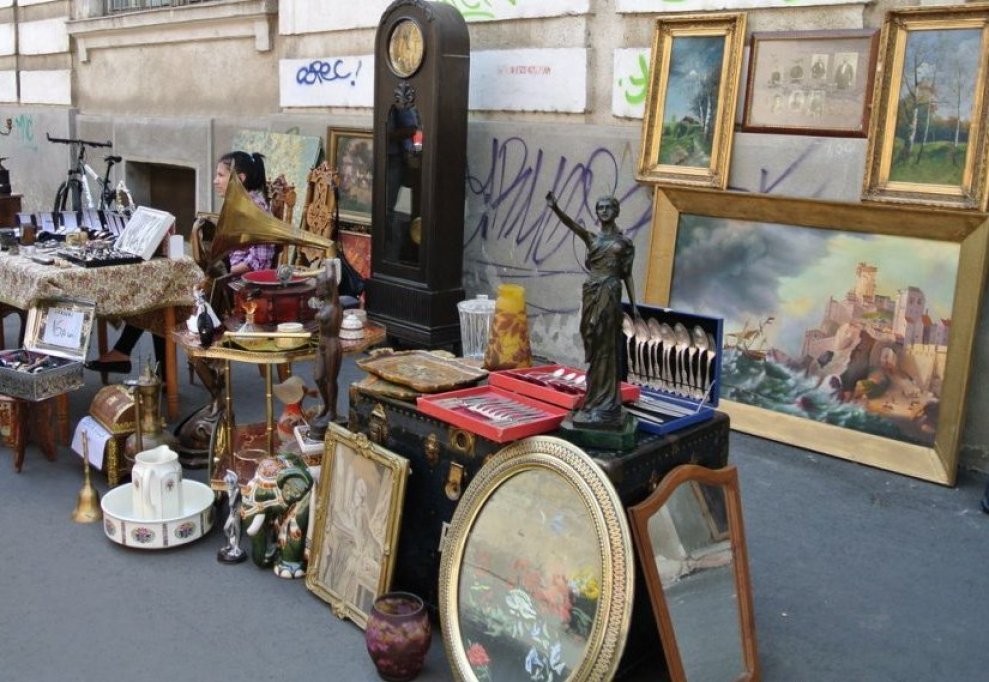 Targ de arta, antichitati si decorative