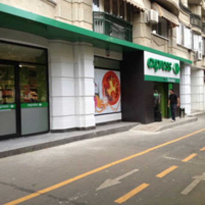Carrefour Express - Decebal