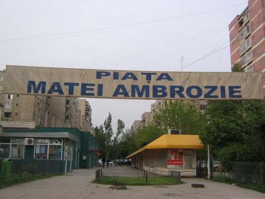 Piata Matei Ambrozie