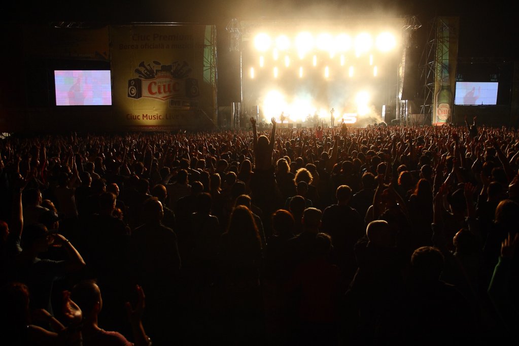 Se pun in vanzare abonamentele pentru B’ESTFEST Summer Camp 2014!