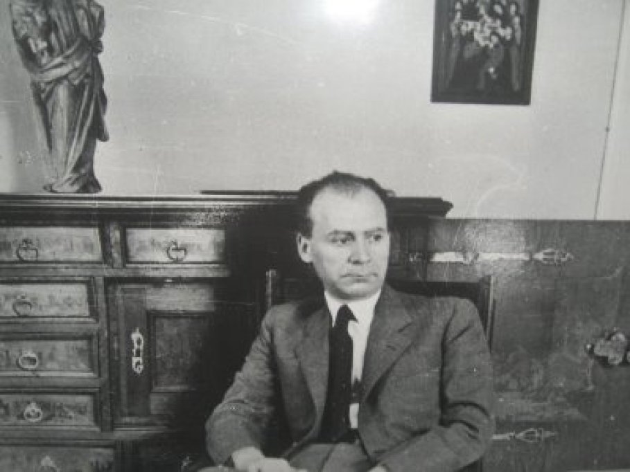 Biblioteca Lucian Blaga