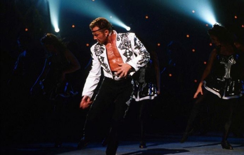 16 de ani de cand Michael Flatley a intrat in Cartea Recordurilor!