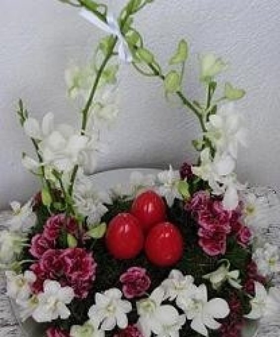 Atelier de design floral pentru Pasti