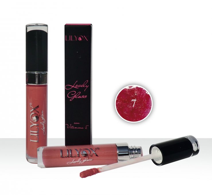 Gloss Lovely – Roz (7)