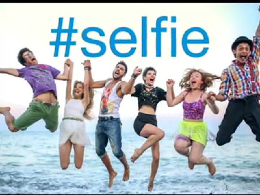 Intalneste echipa #Selfie