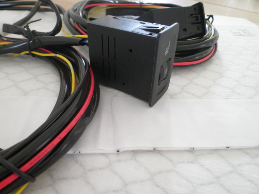 Kit Incalzire Scaune Auto cu Fibra de Carbon - buton 5 pozitii