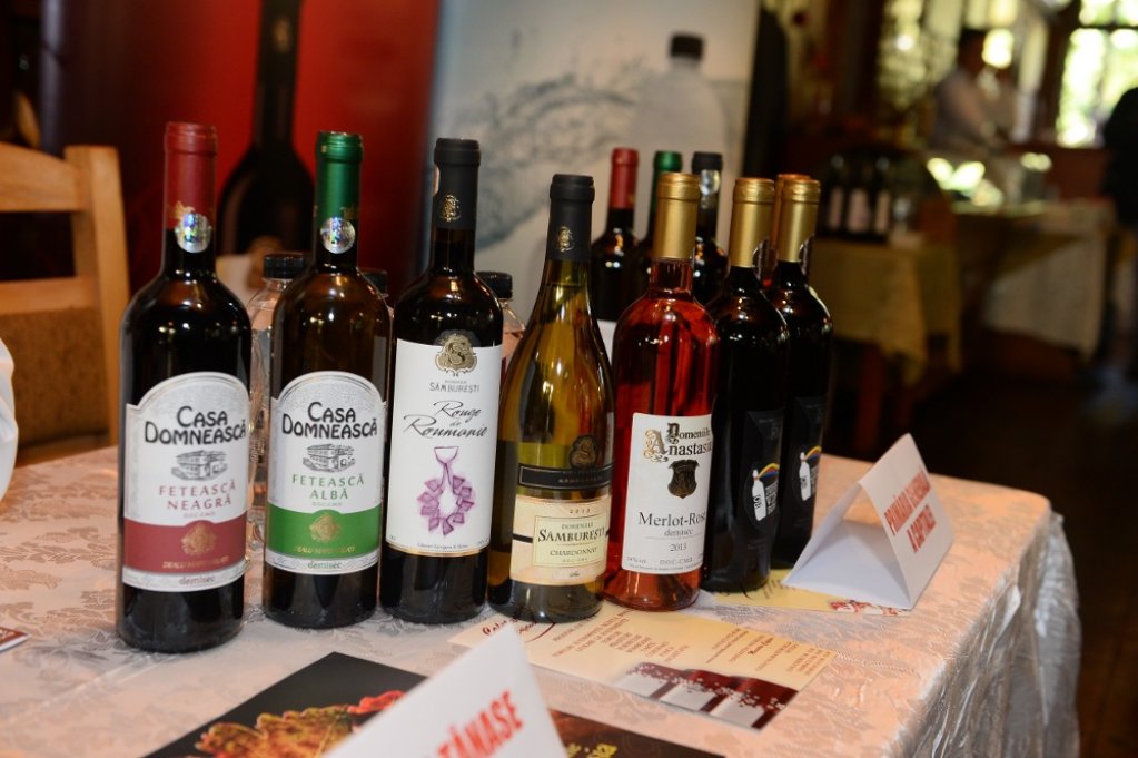 Vintest - Salonul National de Vinuri al Romaniei la a 4-a editie