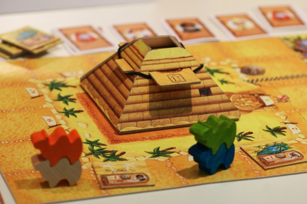 Seara Tematica: Premiul Spiel des Jahres (2014 – Camel Up)