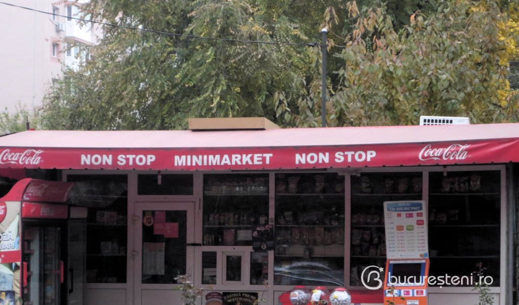 Minimarket - B-dul Uverturii