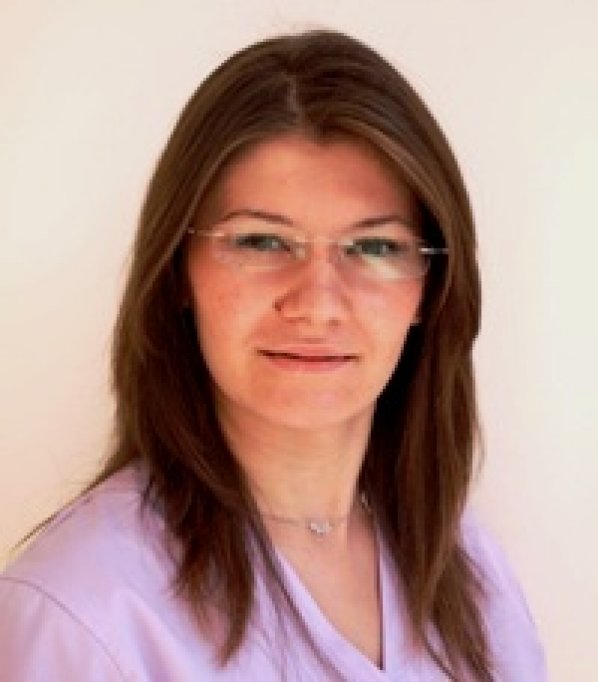 Neacsu Elena Alina - doctor