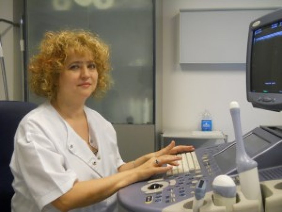 Neamtu Corina - doctor