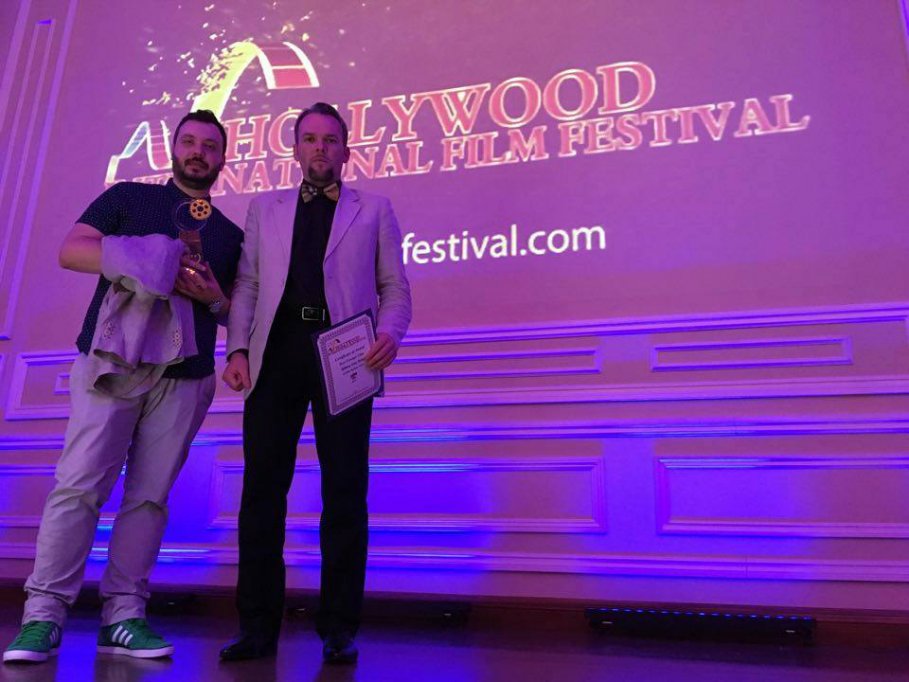 Filmul romanesc „Billion Star Hotel” apreciat si premiat in USA