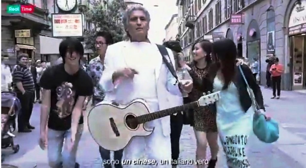 TOTO CUTUGNO s-a apucat de cantat in limba chineza!