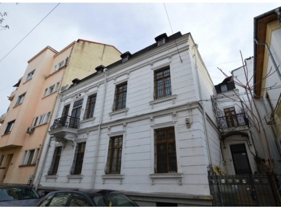 Birouri de vanzare in vila Universitate, Bucuresti