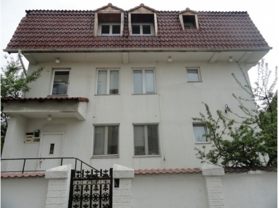 Birouri de vanzare in casa-vila Caramfil, Bucuresti