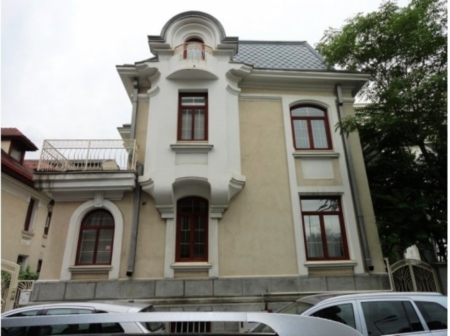 Casa de inchiriat sau la vanzare Victoriei Bucuresti