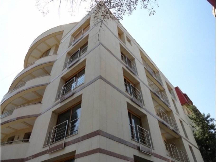 Sediu in apartament la vanzare sau inchiriere Primaverii, Bucuresti