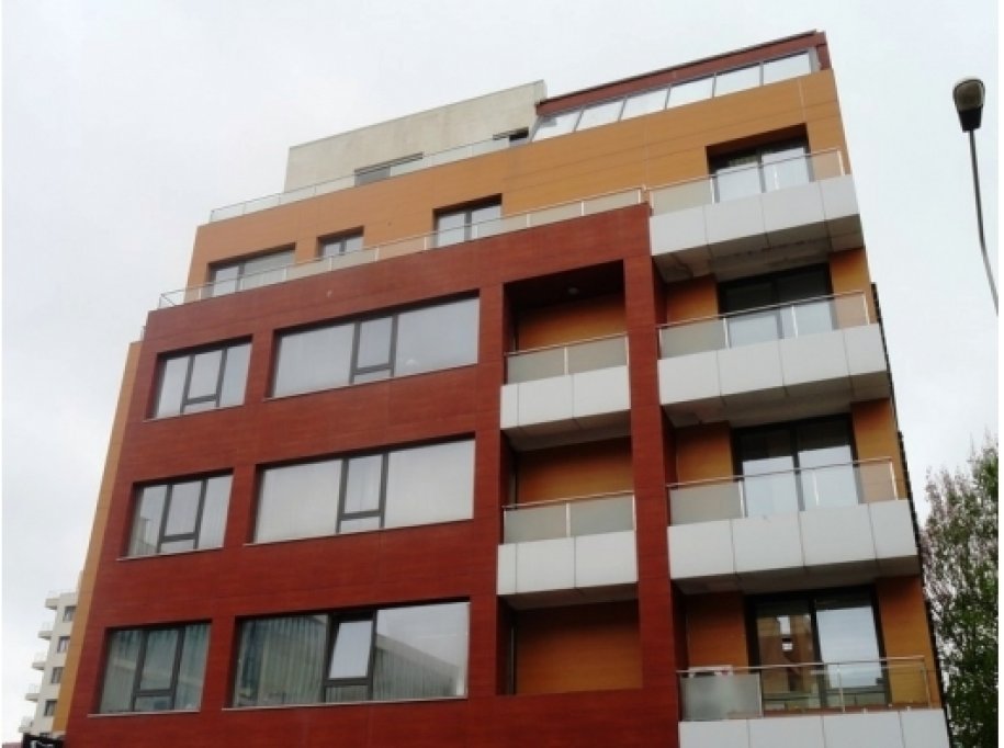 Spatii de inchiriat sau vanzare in centru de afaceri Caramfil, Bucuresti