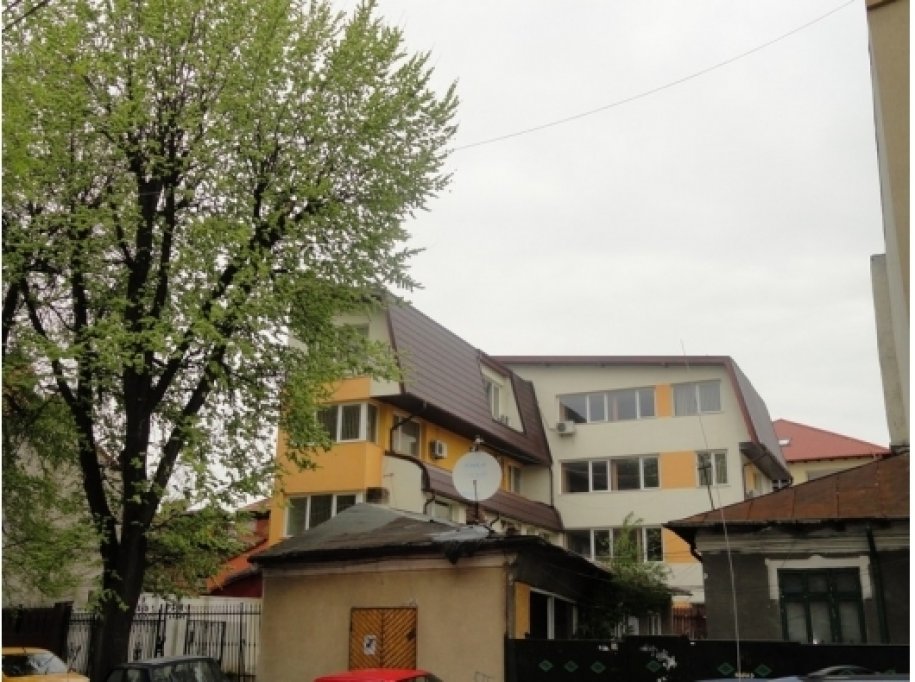 Vanzare birou in vila Calea Calarasilor, Bucuresti