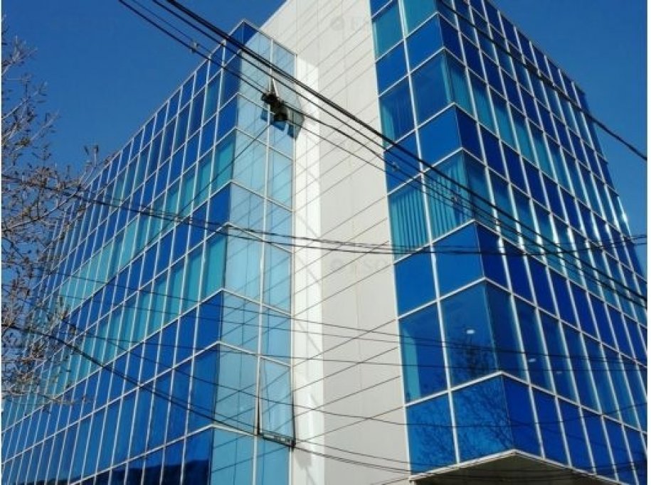 Inchiriere/Vanzare birouri in business center Grozavesti, Bucuresti