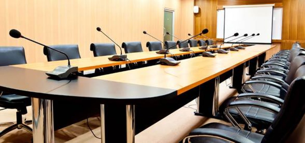 Sisteme de conferinta pentru comunicare la distanta in conditii optime – Helinick asigura succesul oricarui eveniment