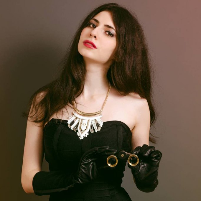 Alma Nicole