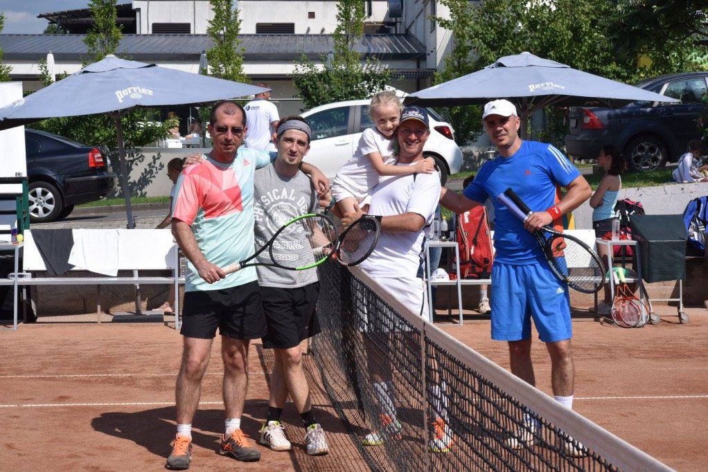 Corporate Tennis Open: Cine sunt câștigătorii turneului de tenis dedicat reprezentanților mediului de business