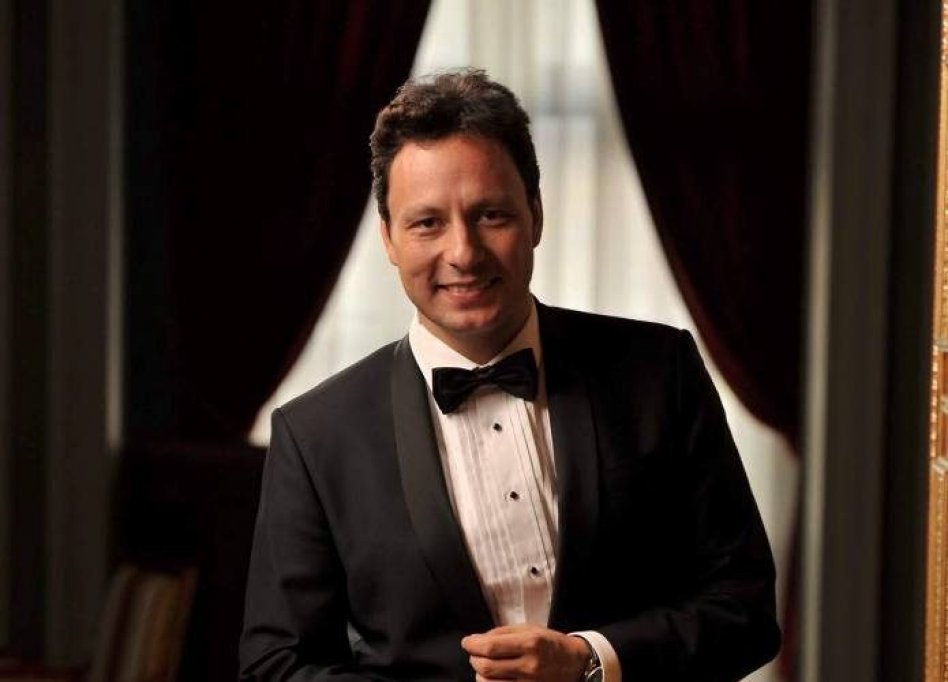 Recital de arii, lieduri şi canţonete, cu tenorul Lucian Corchiş