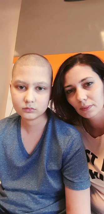 Drama unui băiat de 13 ani diagnosticat cu cancer