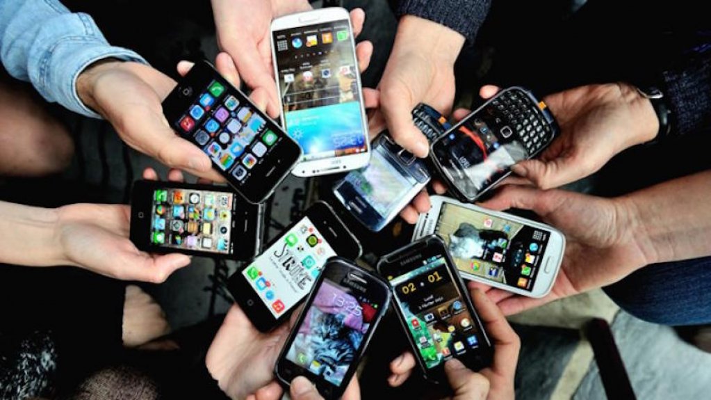Vrei sa iti cumperi un telefon de ultima generatie? Descopera TOP 5 cele mai apreciate gadget-uri de catre romani!