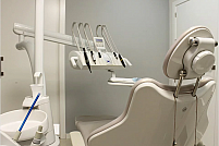 7 întrebări și răspunsuri despre implantul dentar