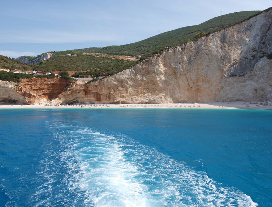 Agentia Est Turism