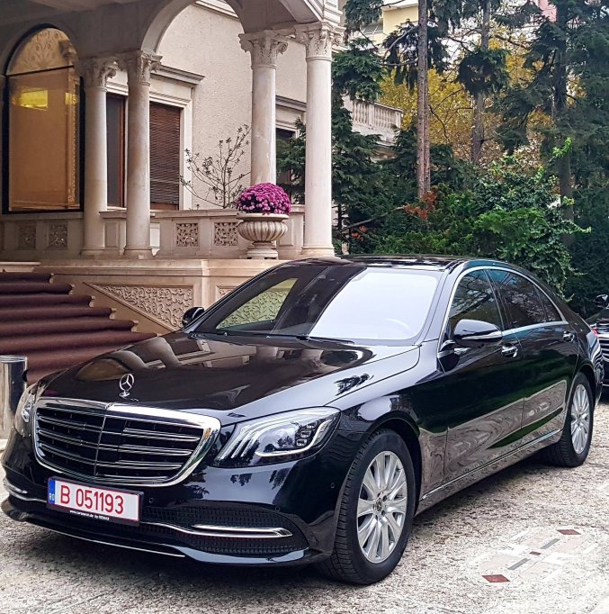 Compact Leasing