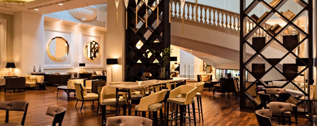 Pavilion Lounge
