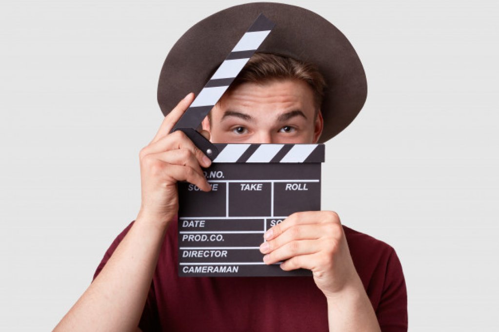 Cum scrii un film de acţiune? Eroi, poveşti şi scenarii celebre