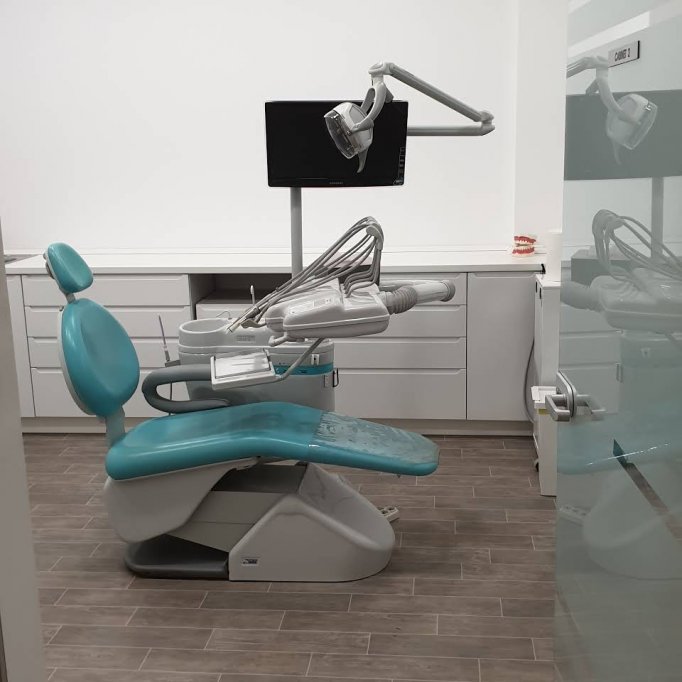 Cabinet stomatologic Dr. Savoiu Catalin