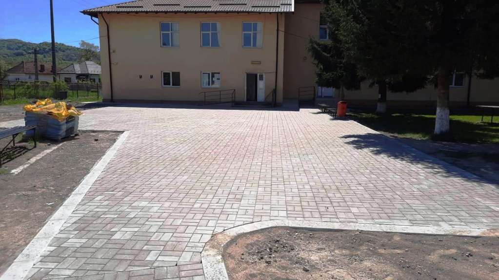 Paseste cu incredere in scoala