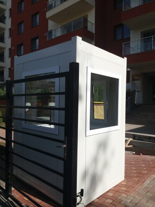 Cabine containere de paza usoare si relocabile