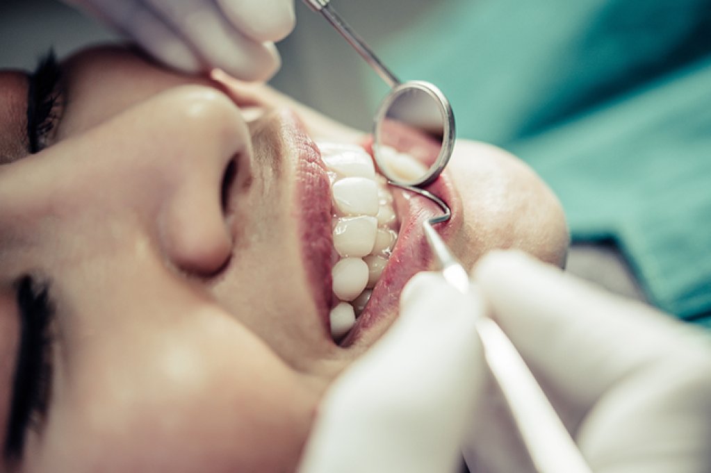 Ghidul chirurgical pentru intervenția cu implanturi dentare. De ce avem nevoie de el?