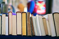 Care sunt principalele avantaje pentru care ai alege să cumperi cărți dintr-un anticariat online?