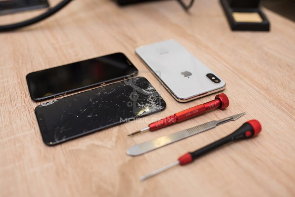 Specialiștii îți oferă reparații pentru iPhone la service-ul gsm MobileFIX!