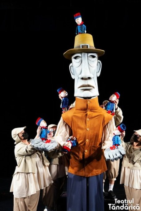 Gulliver in Tara Liliput