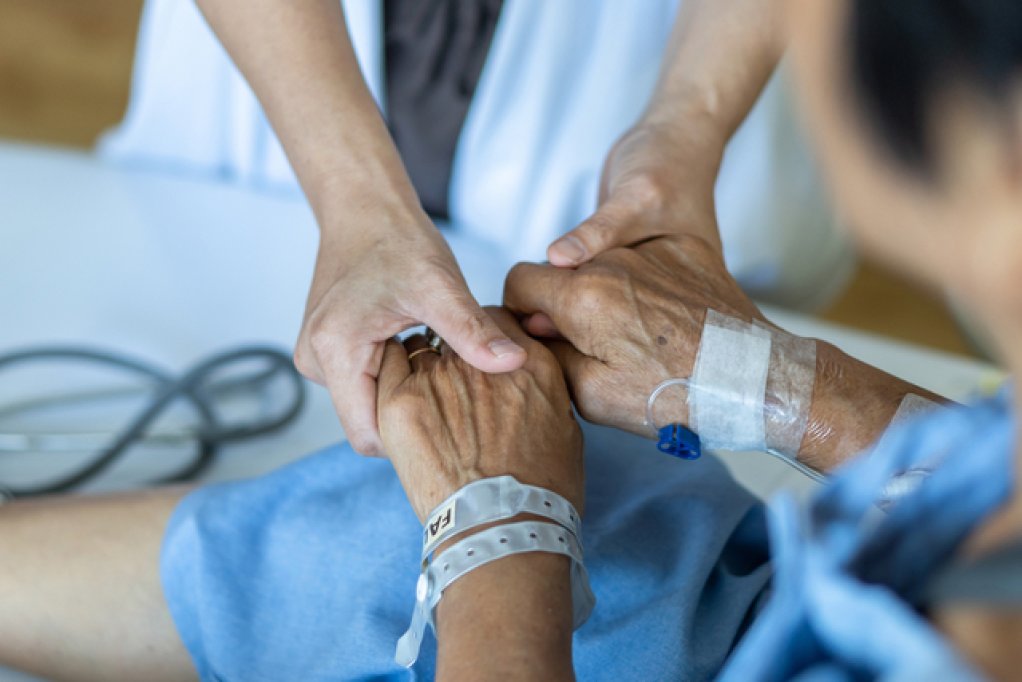 Ingrijirea pacientilor in faza terminala in cadrul ingrijirilor paliative