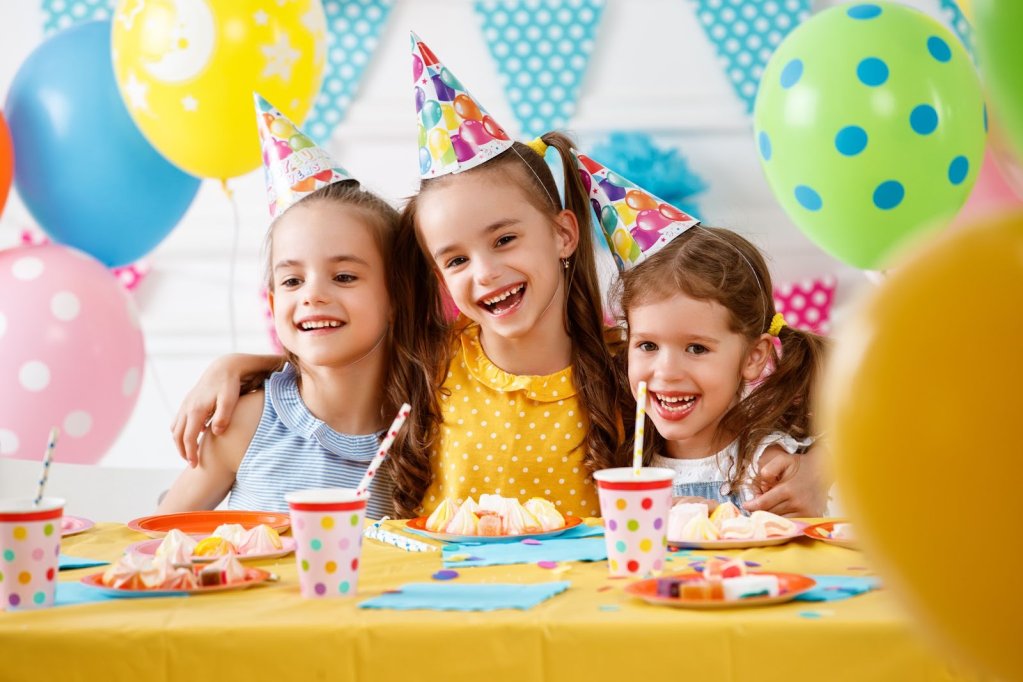 3 umpluturi pentru torturi pe care copiii le vor adora