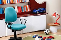 Avantajele alegerii unui scaun de birou ergonomic pentru copil